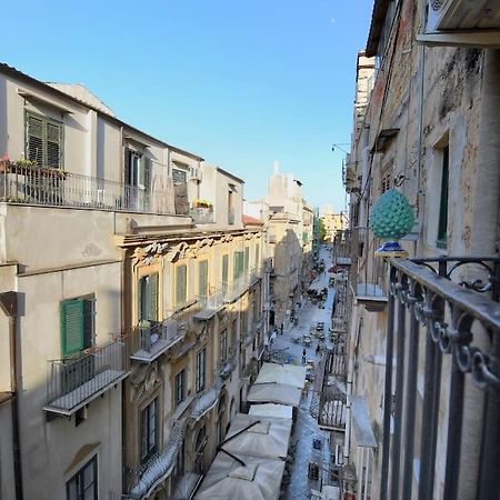Iflat Dimora Del Cassaro Lägenhet Palermo Exteriör bild